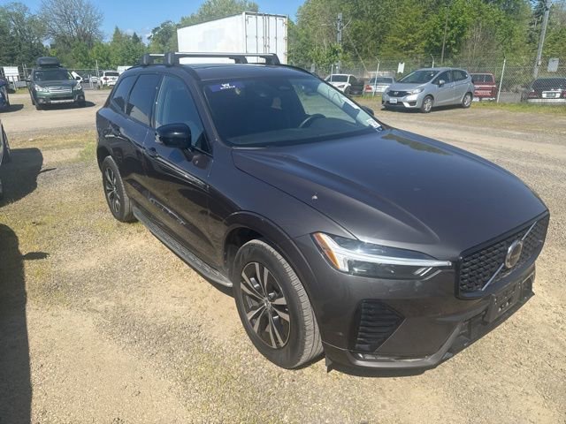 Used 2024 Volvo XC60 B5 Core AWD/4WD image 15
