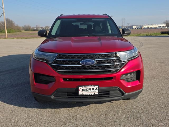 Used 2022 Ford Explorer XLT AWD/4WD image 16