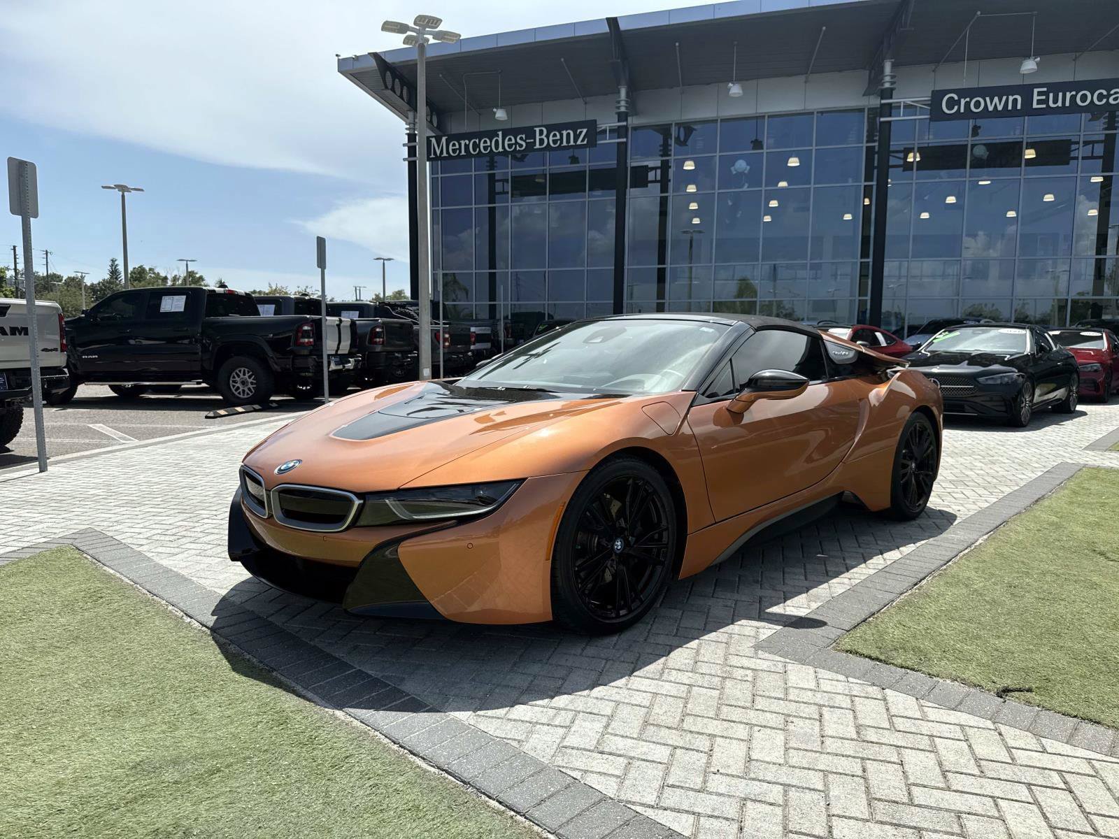 Used 2019 BMW i8 Roadster AWD/4WD image 8