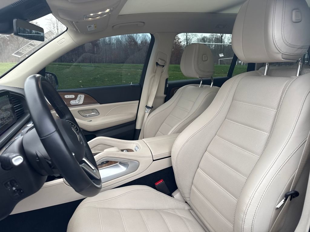 Used 2023 Mercedes-Benz GLS 580 GLS 580 image 11