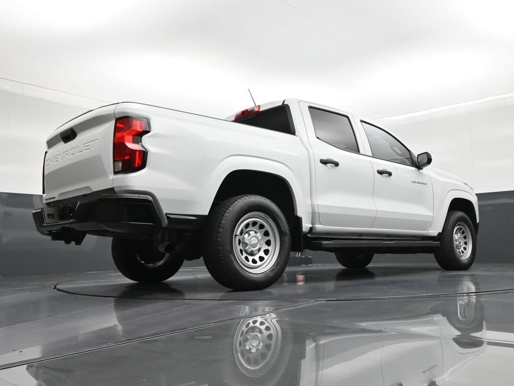 Used 2024 Chevrolet Colorado W/T w/ WT Convenience Package RWD image 24