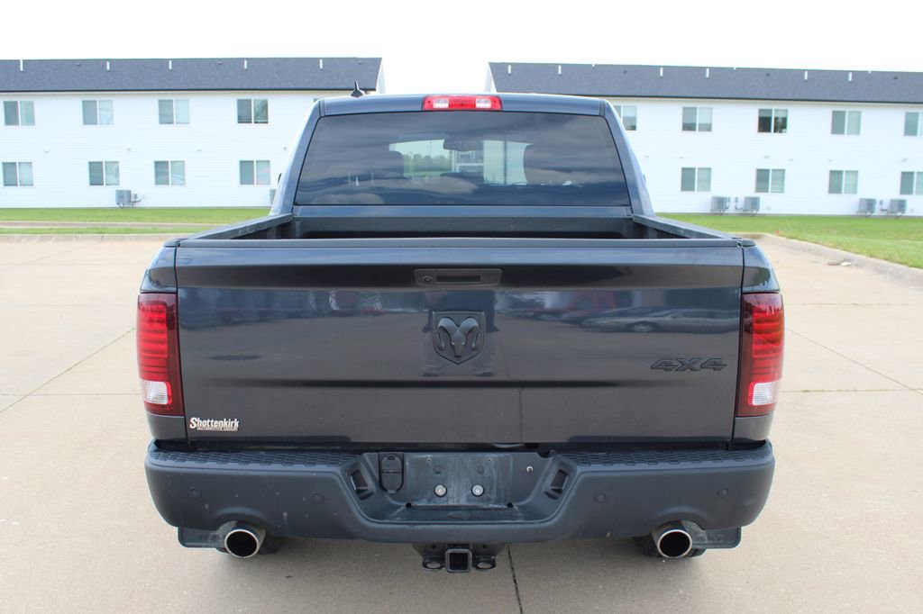 Used 2021 RAM 1500 Classic Warlock AWD/4WD image 15