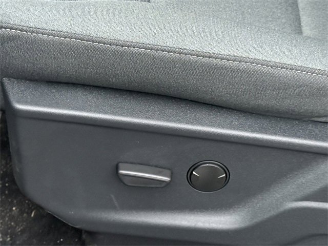 New 2025 Ford F150 Lightning XLT image 11