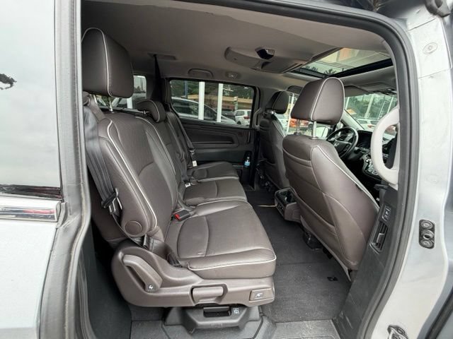 Used 2021 Honda Odyssey Elite image 16