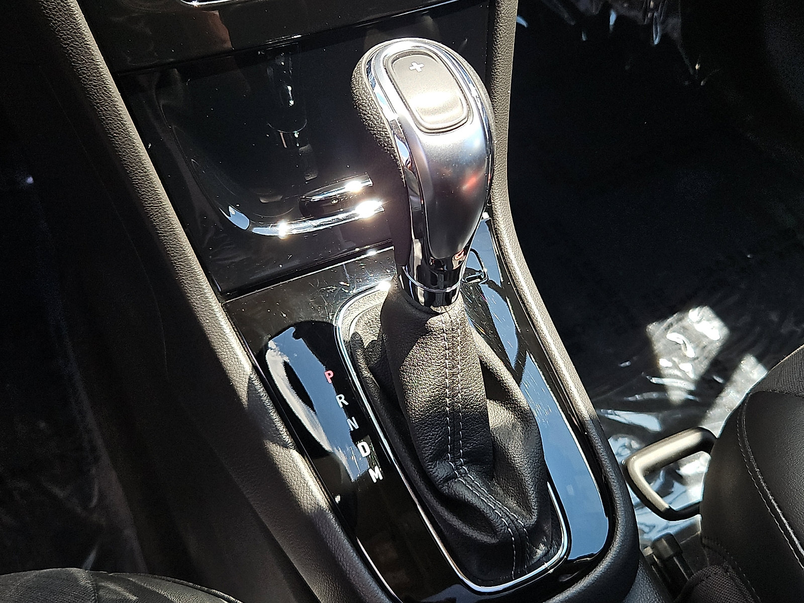 Used 2018 Buick Encore Preferred FWD image 15