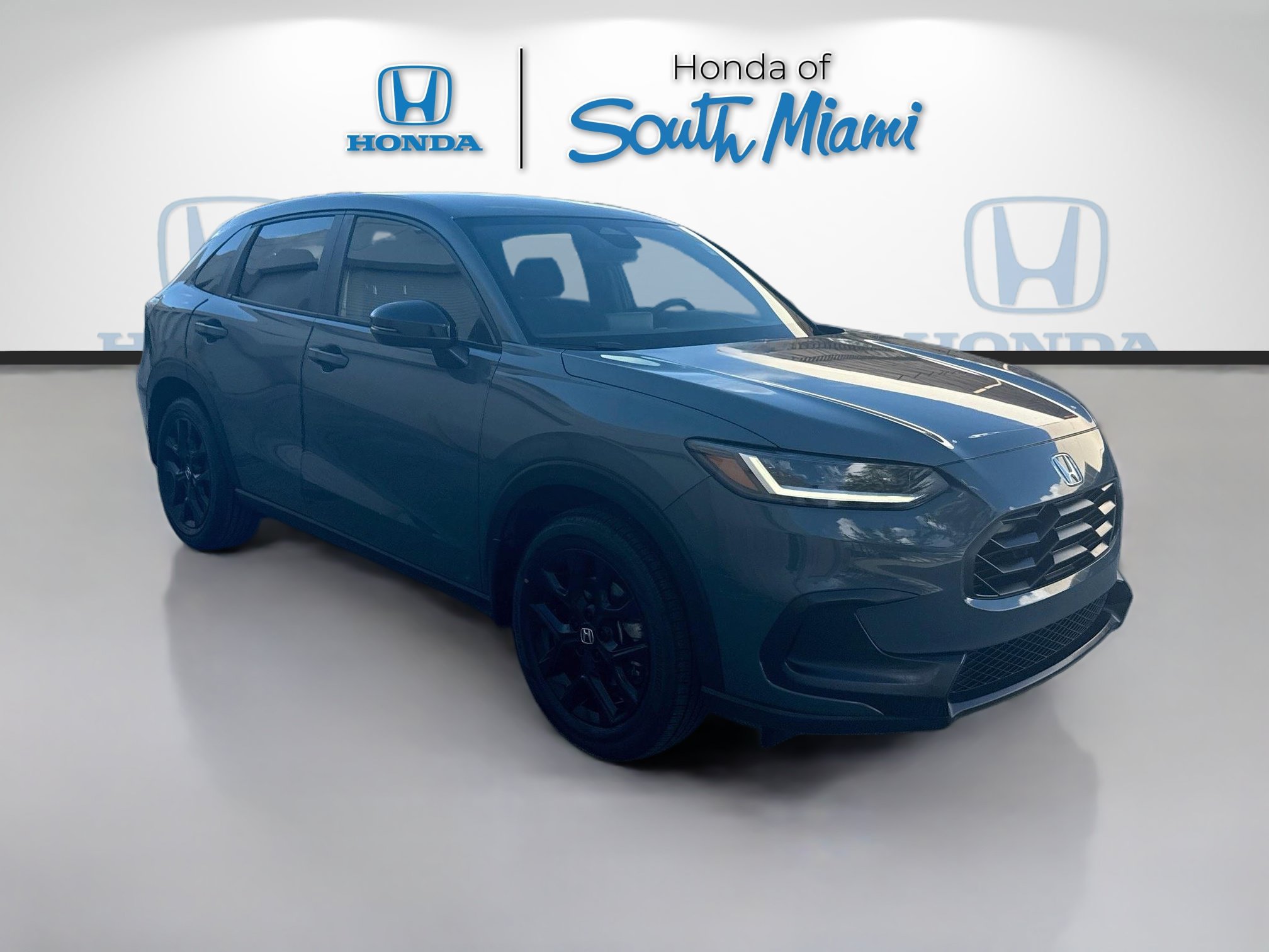 Used 2024 Honda HR-V Sport image 1
