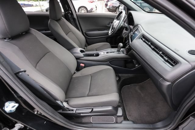 Used 2021 Honda HR-V Sport image 45