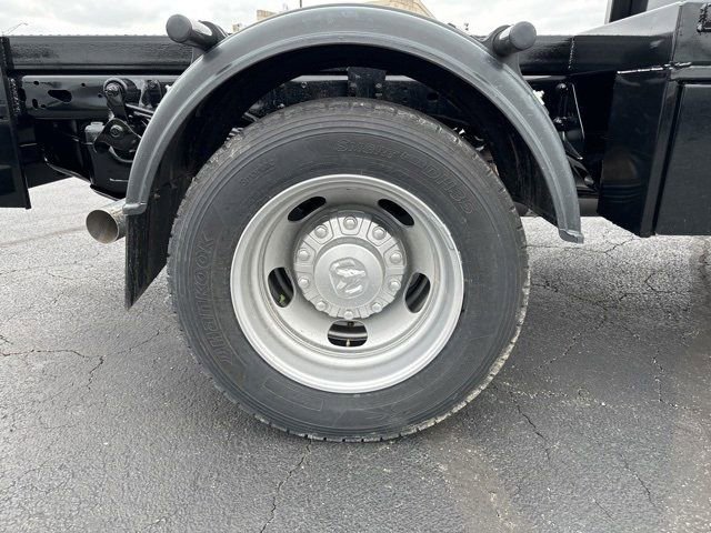 New 2024 RAM 5500 Tradesman w/ Chrome Appearance Group AWD/4WD image 27