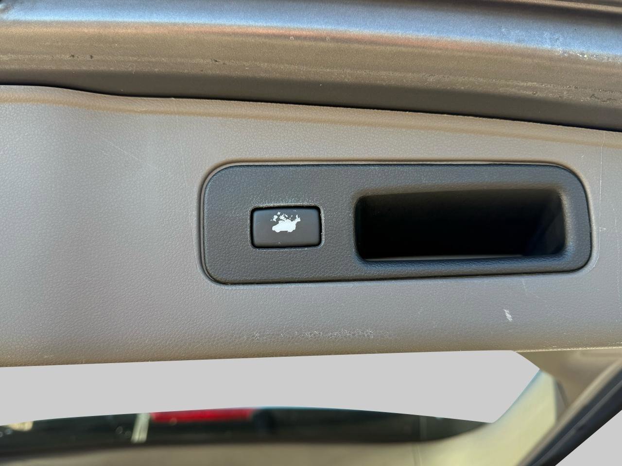 Used 2015 Honda Odyssey EX-L image 10