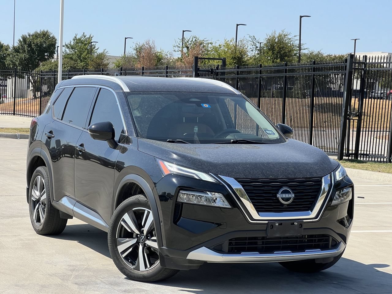 Used 2023 Nissan Rogue Platinum
