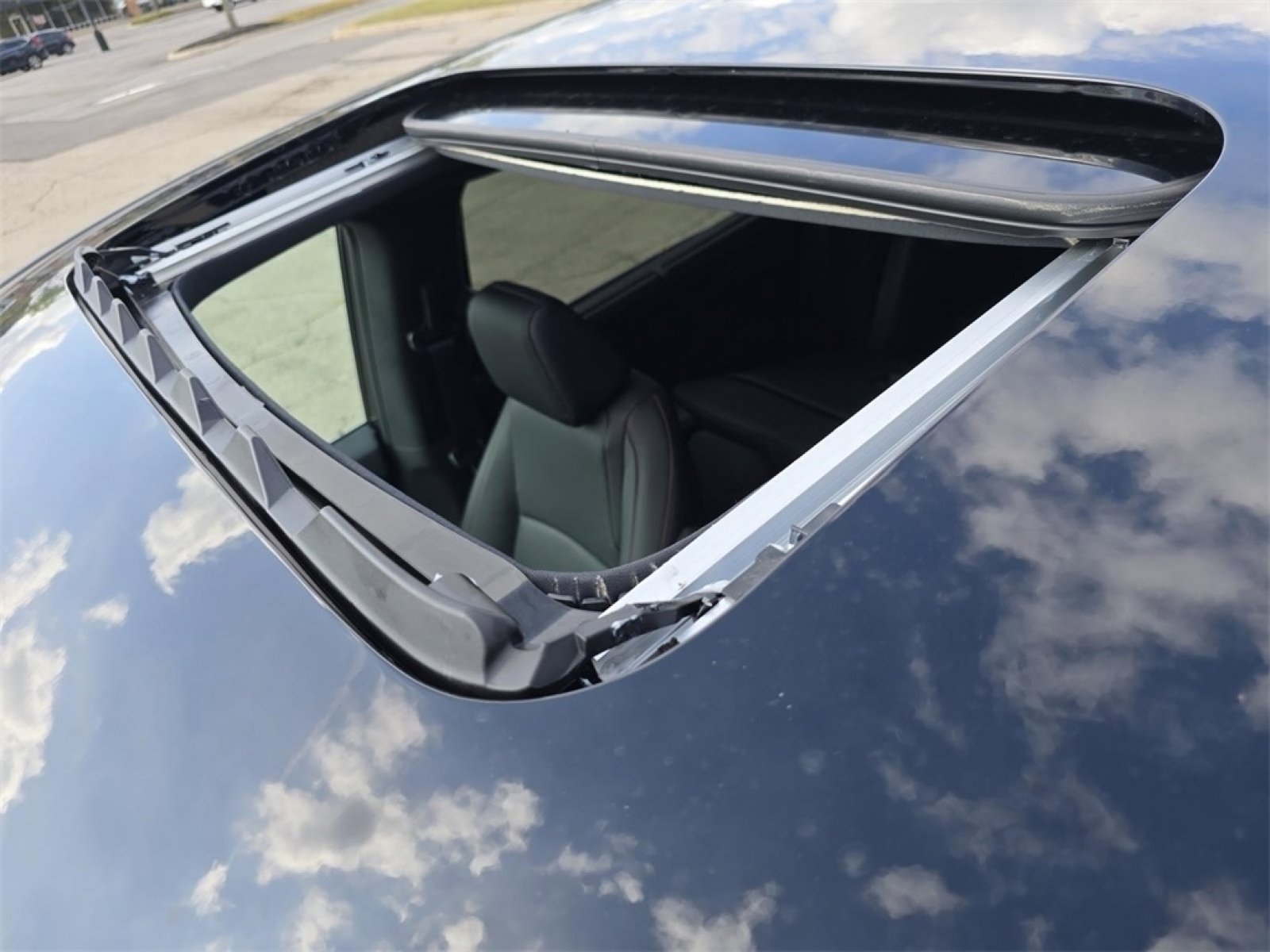 New 2026 Honda Odyssey Sport-L image 3