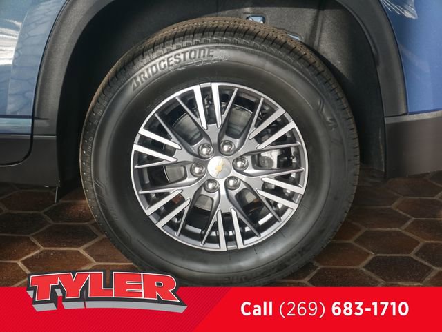 New 2026 Chevrolet Traverse LT w/ Driver Confidence Package image 38