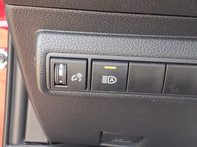 Used 2024 Toyota Corolla LE FWD image 20