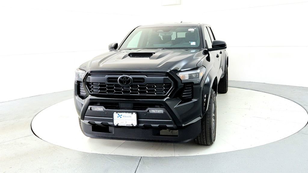 New 2026 Toyota Tacoma TRD Sport AWD/4WD image 2