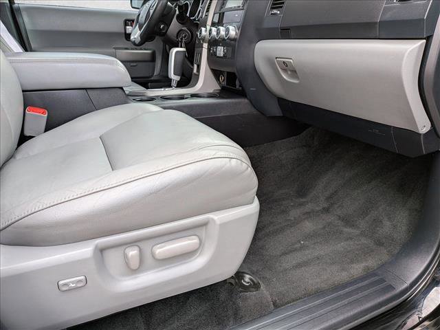 Used 2016 Toyota Sequoia Limited AWD/4WD image 16
