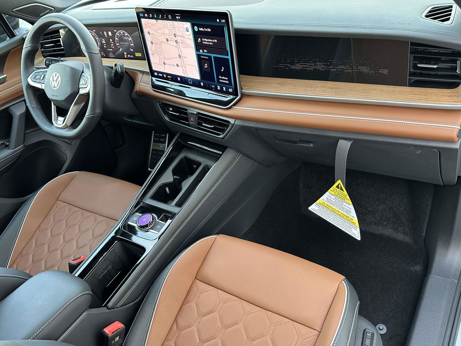 New 2026 Volkswagen Tiguan SEL R-Line AWD/4WD image 12