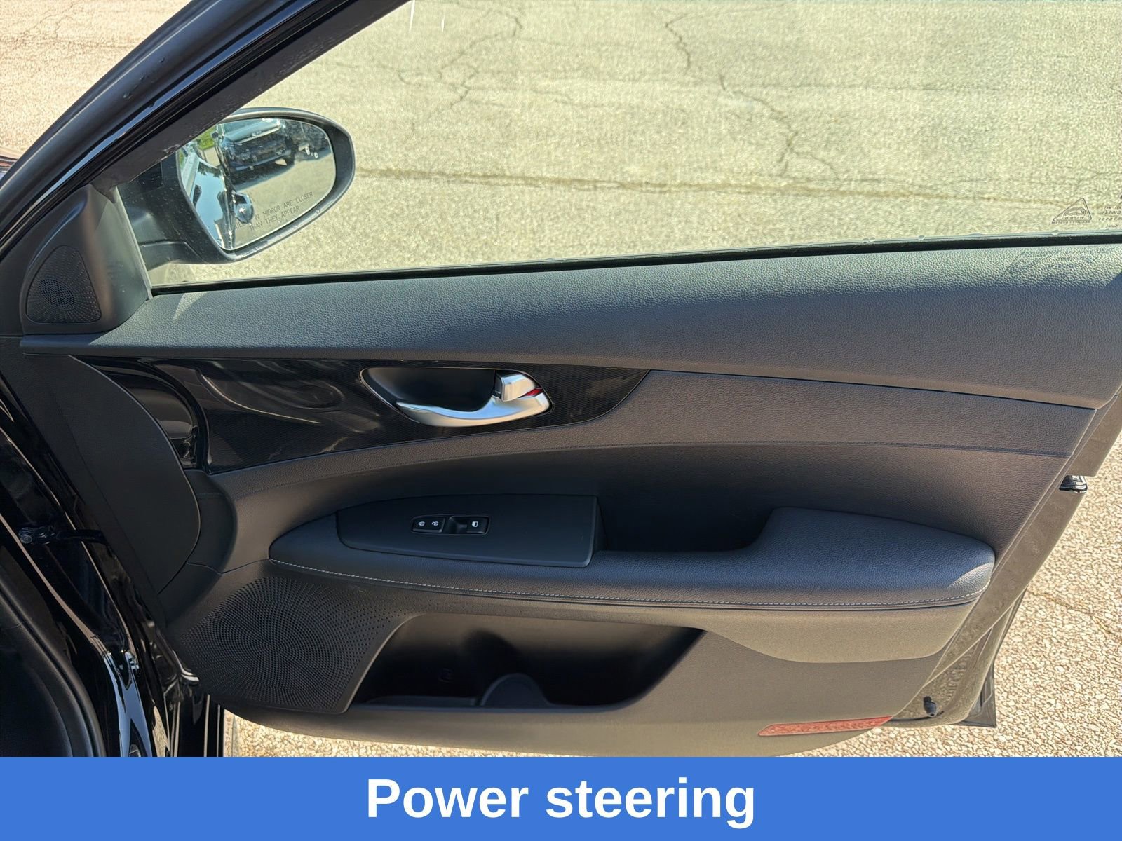 Used 2023 Kia Forte GT-Line w/ GT-Line Technology Package image 21