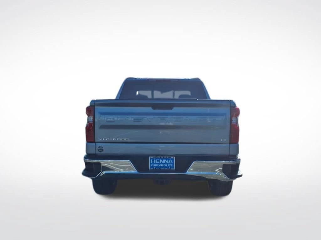 New 2026 Chevrolet Silverado 1500 LT w/ Convenience Package II RWD image 4