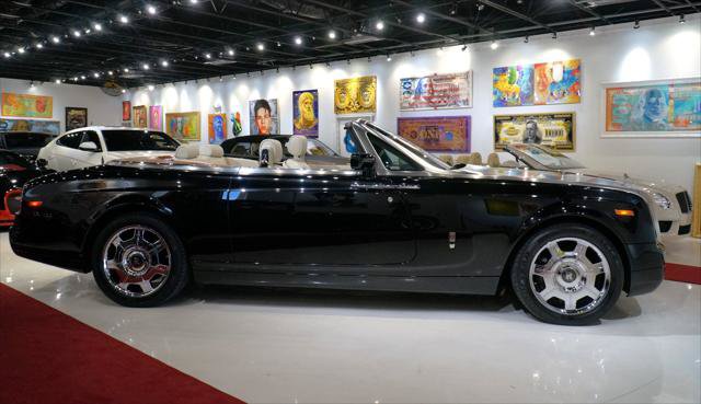 Used 2008 Rolls-Royce Phantom Drophead Coupe RWD image 8