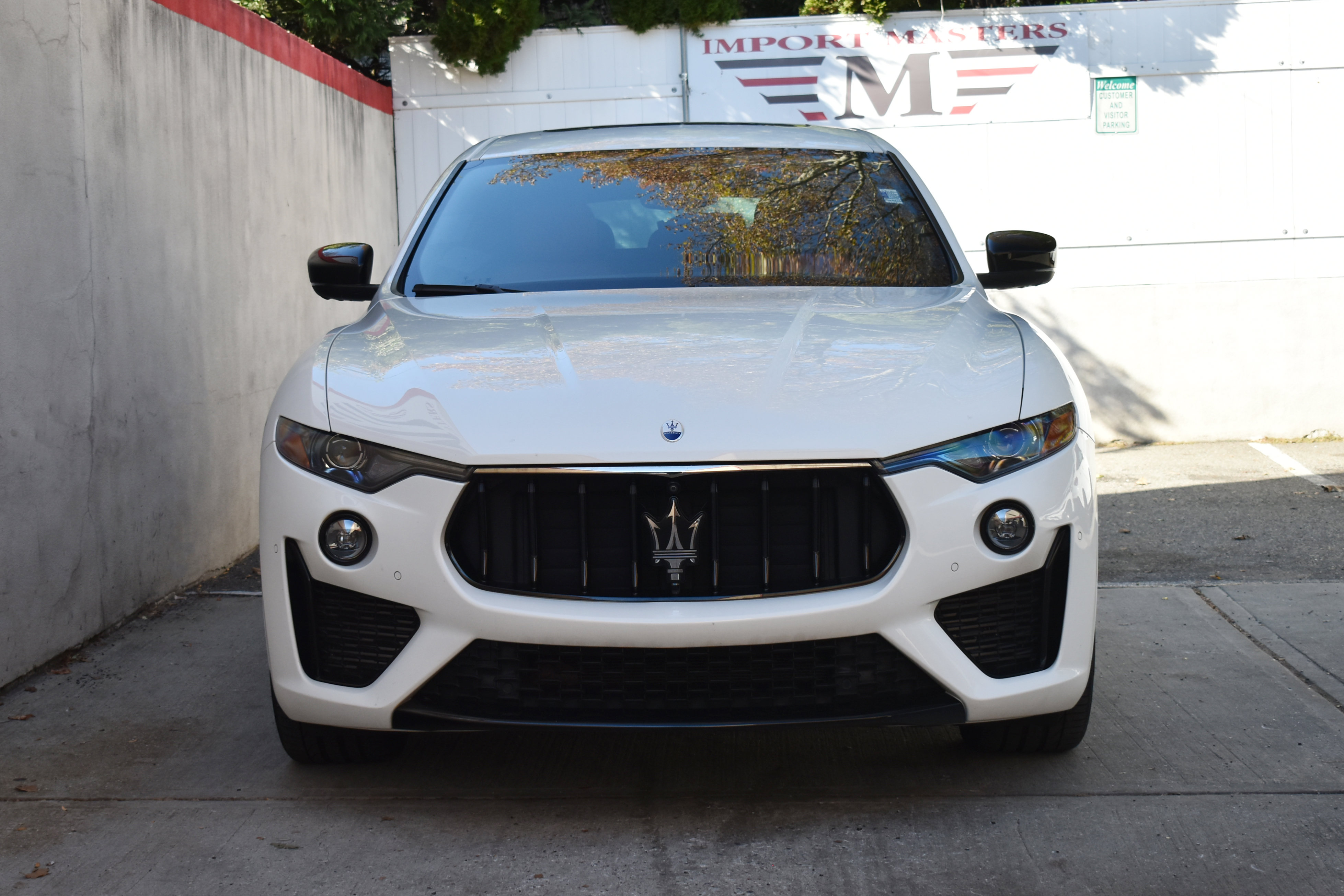 Used 2023 Maserati Levante Modena AWD/4WD image 13
