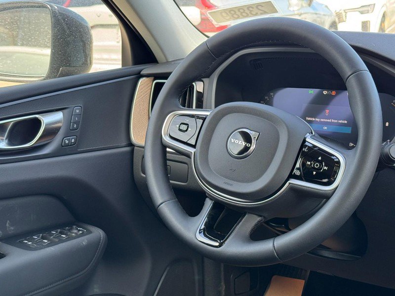 New 2026 Volvo XC60 B5 Plus w/ Protection Package Premier image 7