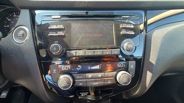 Used 2018 Nissan Rogue Sport SV w/ SV All-Weather Package AWD/4WD image 24