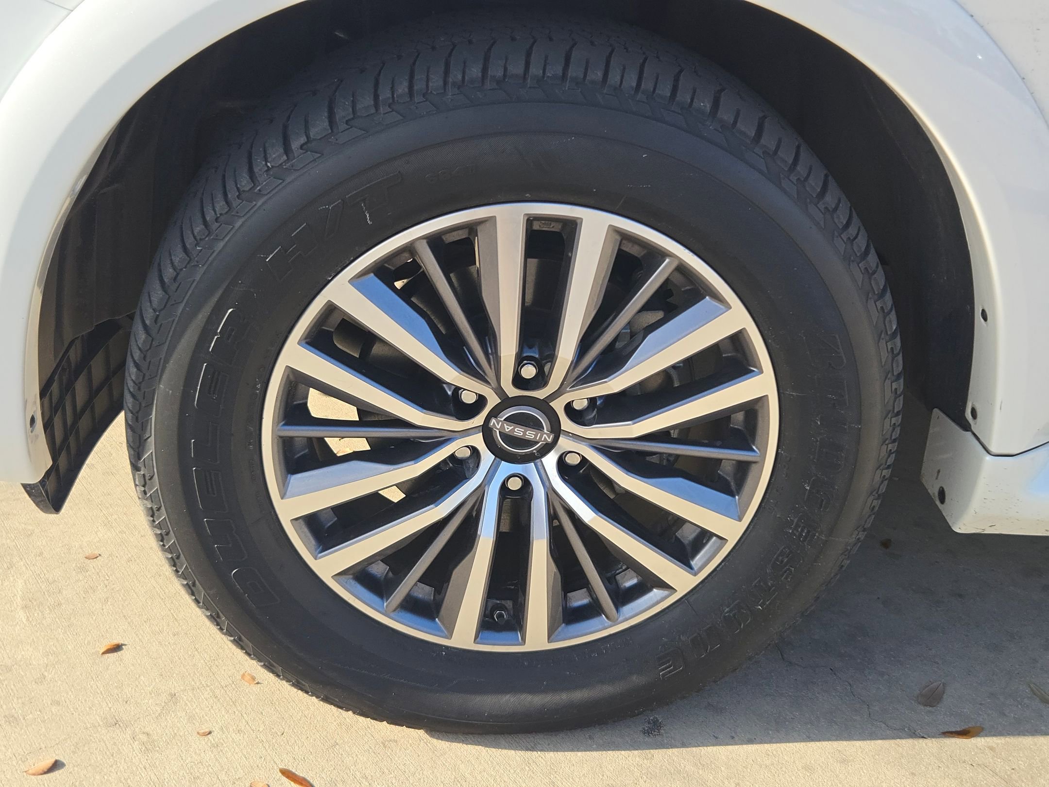 Used 2023 Nissan Armada SL w/ Cargo Package image 35