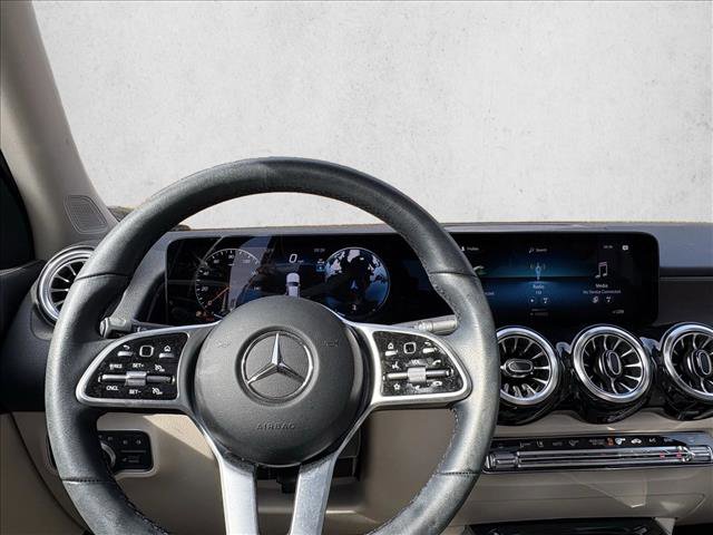 Used 2023 Mercedes-Benz GLB 250 image 16