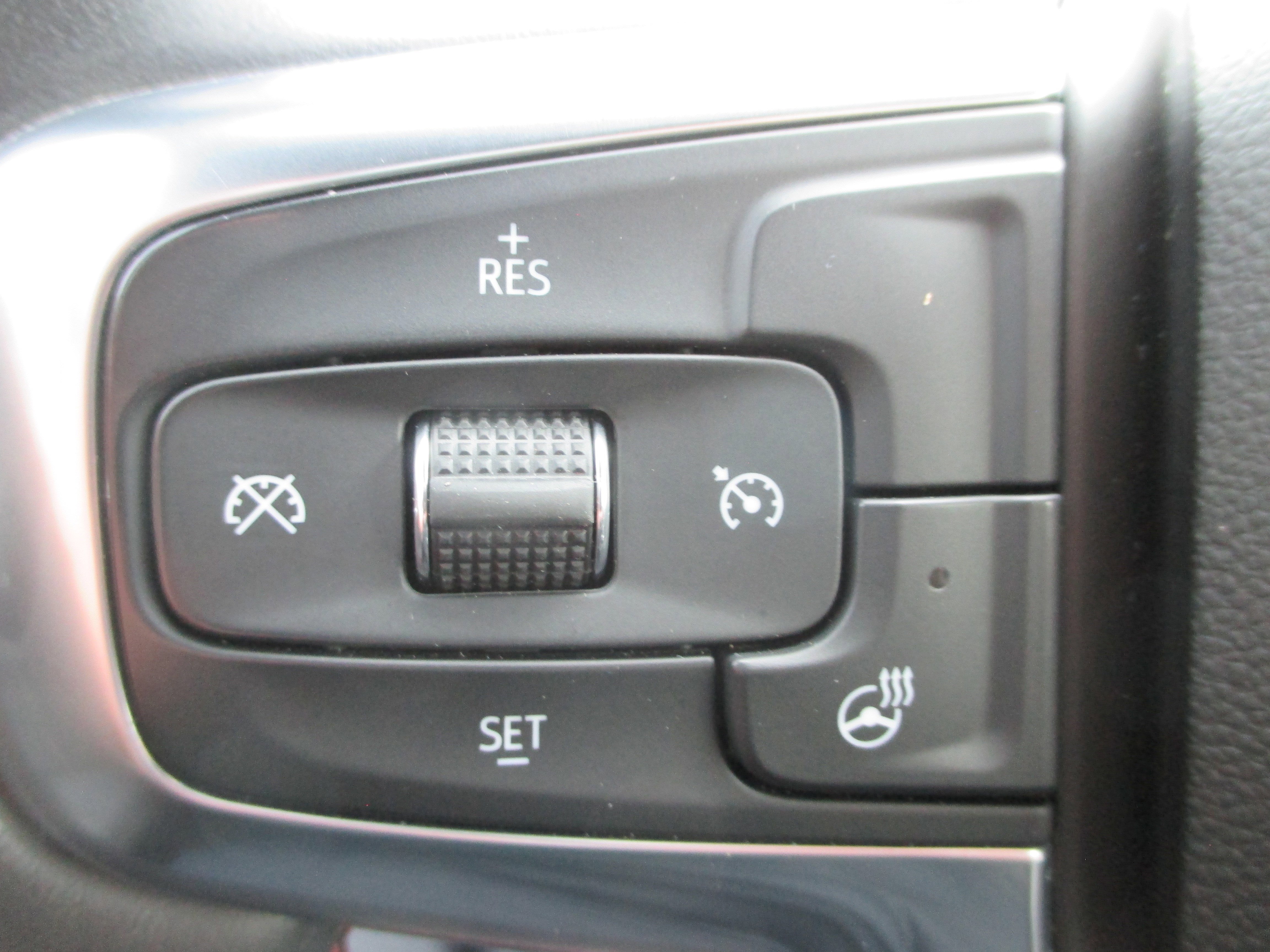 Used 2020 Chevrolet Blazer RS w/ LPO, Floor Liner Package image 22
