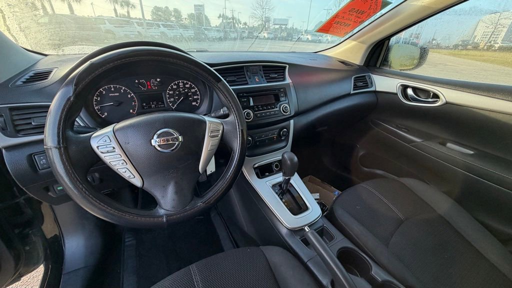 Used 2015 Nissan Sentra S image 18
