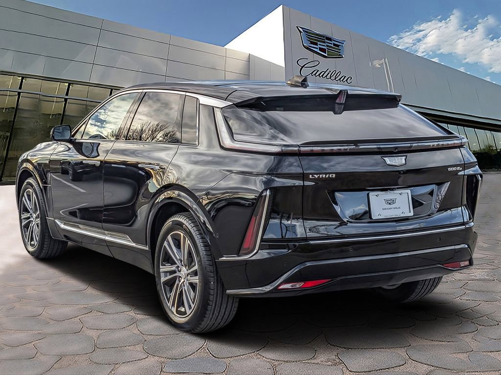 New 2026 Cadillac Lyriq Premium Luxury AWD/4WD image 2