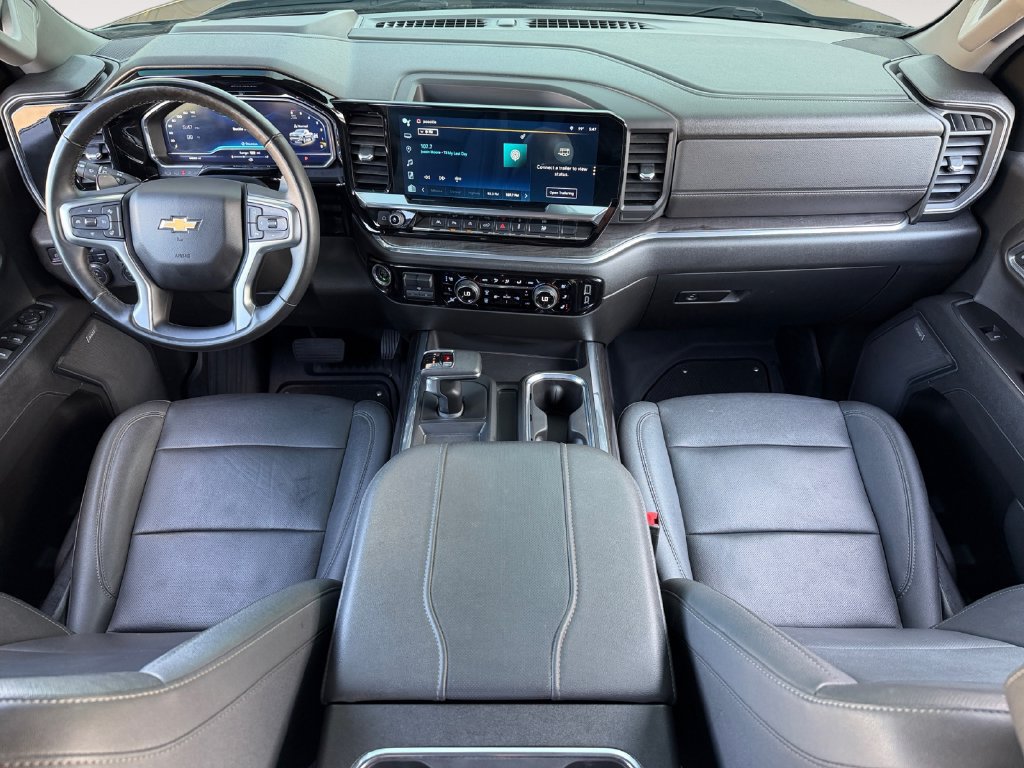 Used 2023 Chevrolet Silverado 1500 LTZ w/ Technology Package AWD/4WD image 16