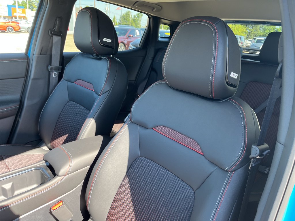New 2027 Nissan Kicks SR w/ SR Premium Package AWD/4WD image 12