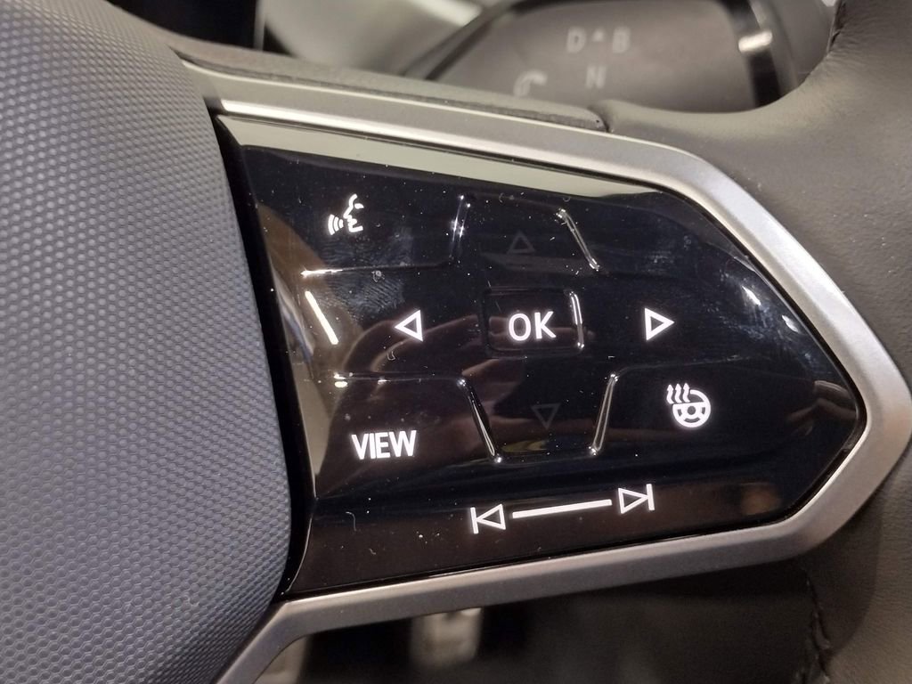 New 2025 Volkswagen ID. Buzz Pro S image 25