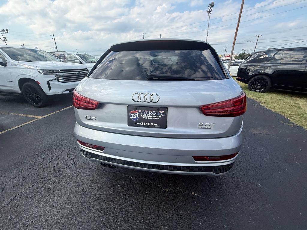 Used 2016 Audi Q3 2.0T Prestige AWD/4WD image 4