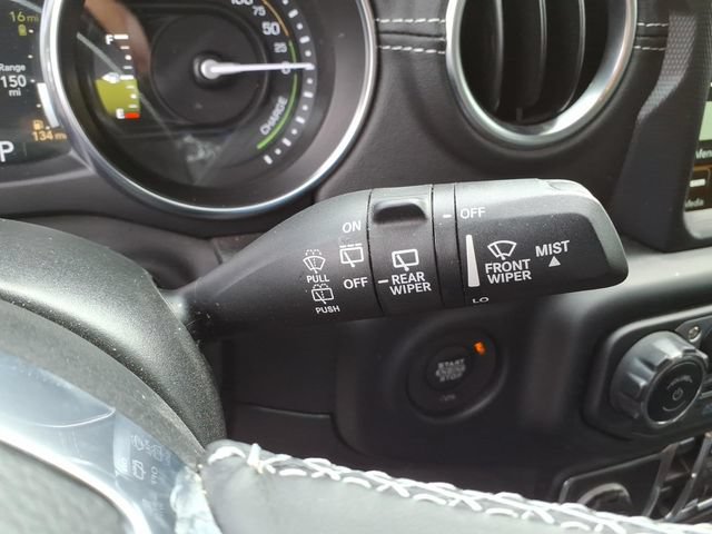 Certified 2022 Jeep Wrangler Unlimited Sahara w/ Cold Weather Group AWD/4WD image 21