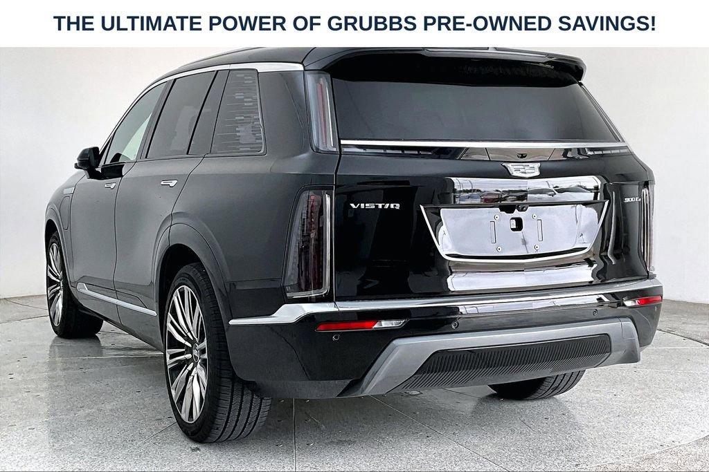 Used 2026 Cadillac Vistiq Premium Luxury w/ LPO, Floor Liner Package AWD/4WD image 17