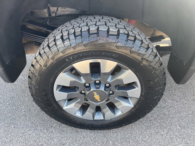 Certified 2023 Chevrolet Silverado 3500 LT w/ Convenience Package image 17