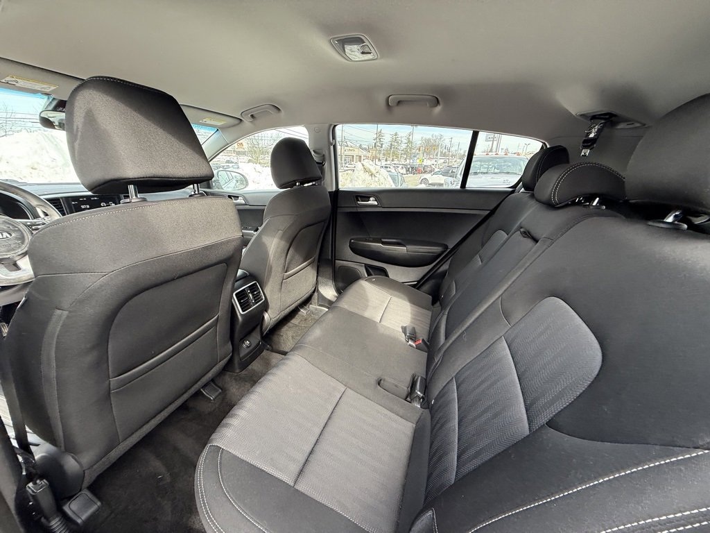 Used 2020 Kia Sportage LX image 22