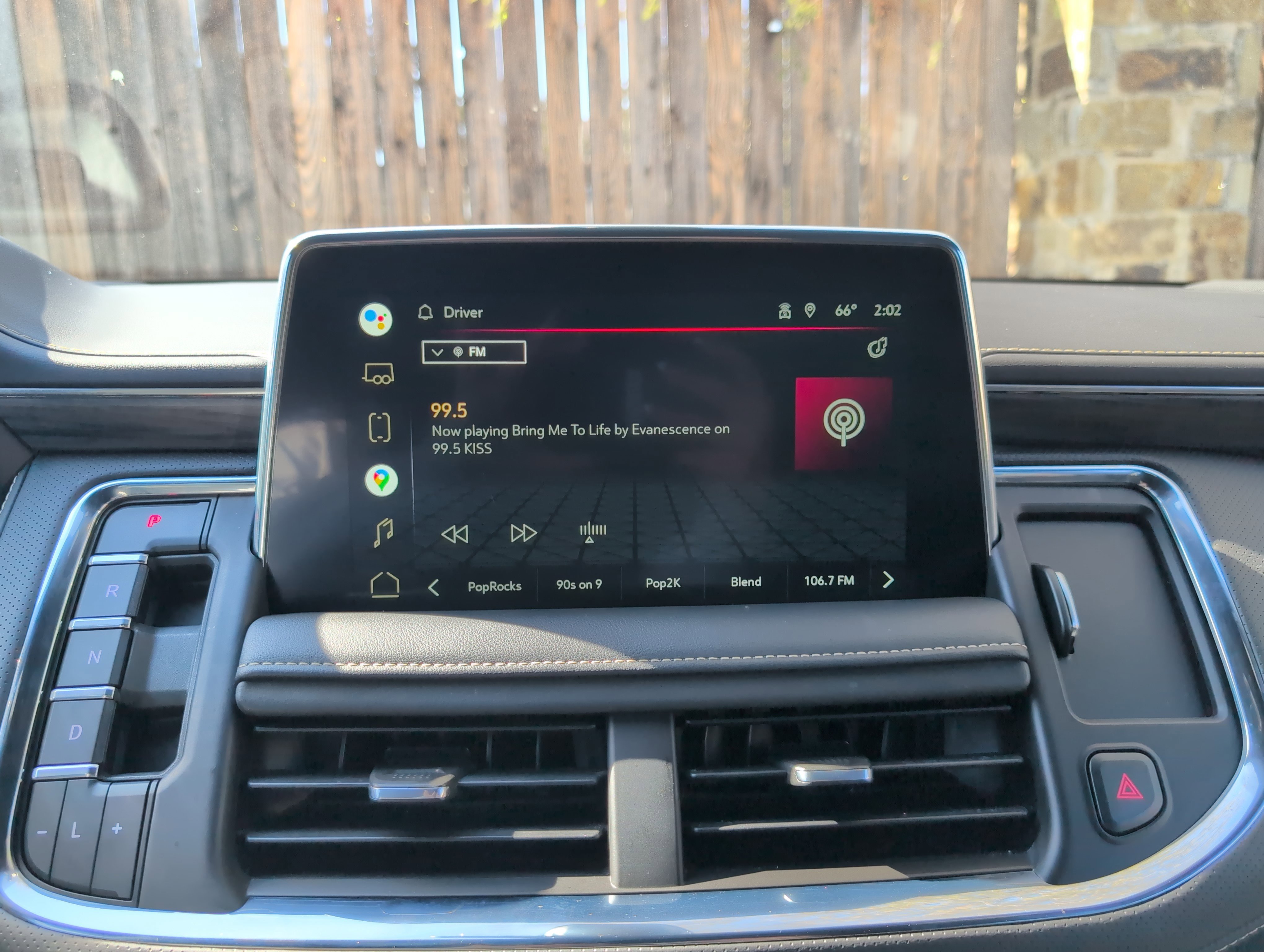 Used 2022 GMC Yukon SLT w/ SLT Premium Package image 14