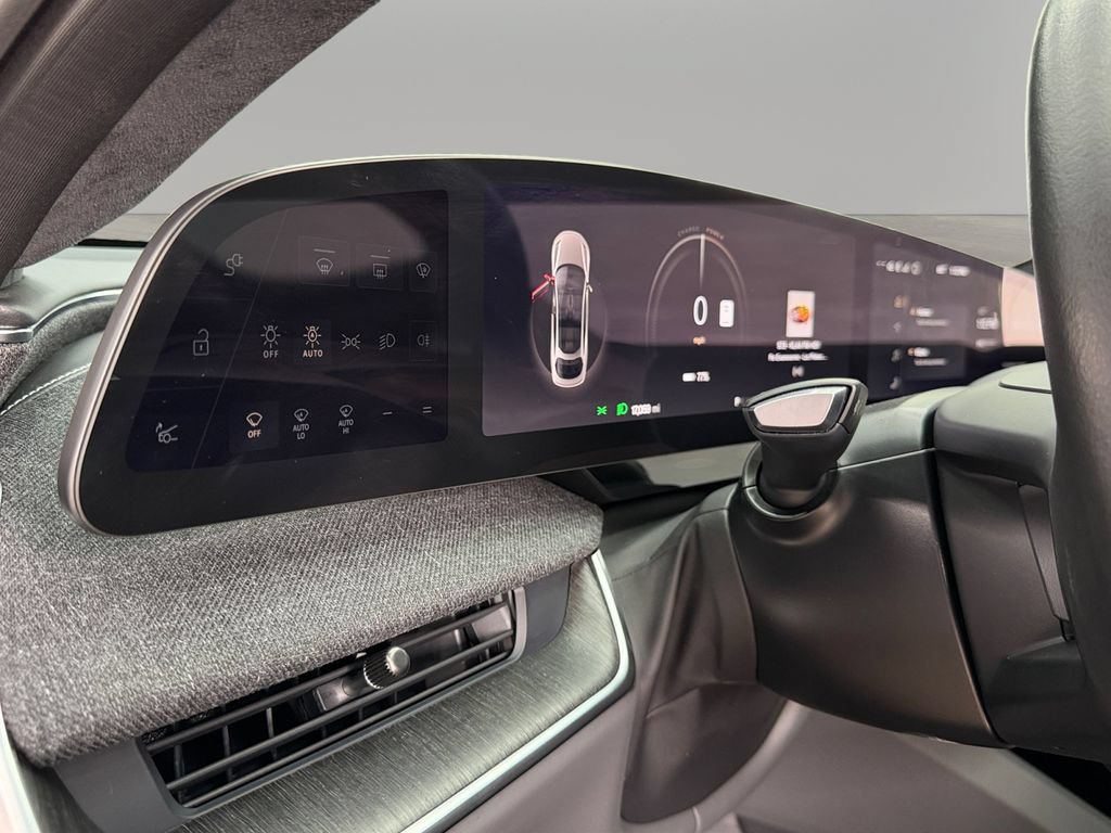 Used 2024 Lucid Air Touring AWD/4WD image 22