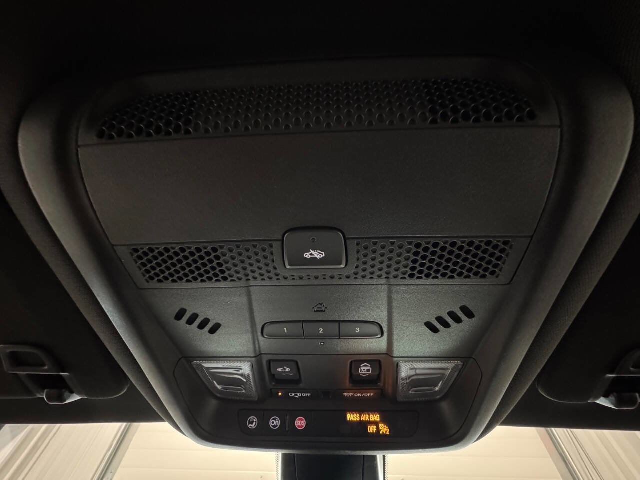 Used 2023 Cadillac XT6 Sport image 59