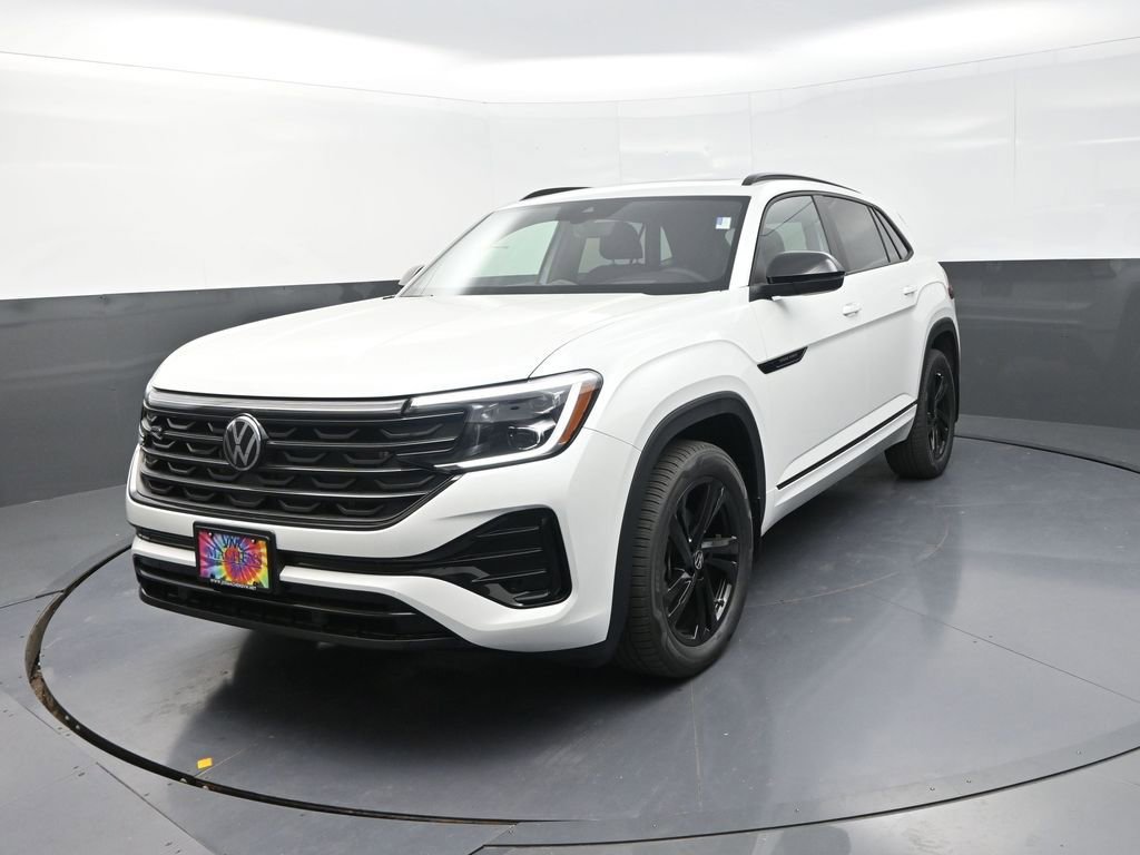 New 2026 Volkswagen Atlas Cross Sport SEL R-Line image 4