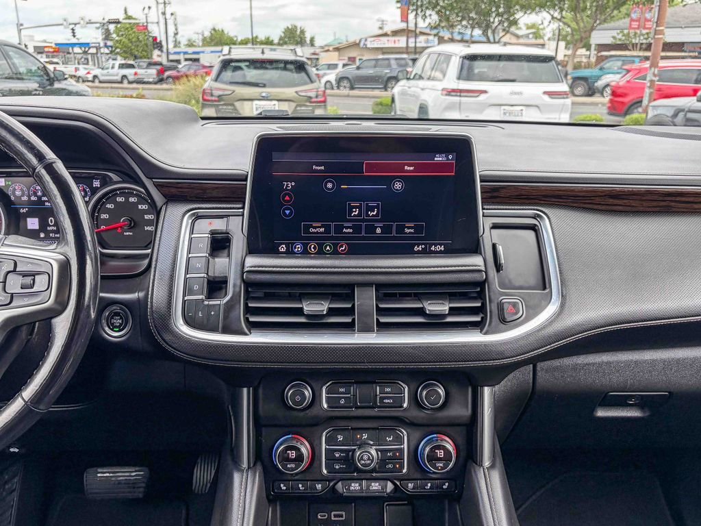 Used 2021 Chevrolet Tahoe Premier w/ Premium Package image 17