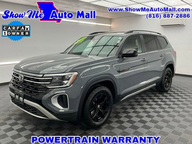 Used 2025 Volkswagen Atlas Peak Edition SE image 1