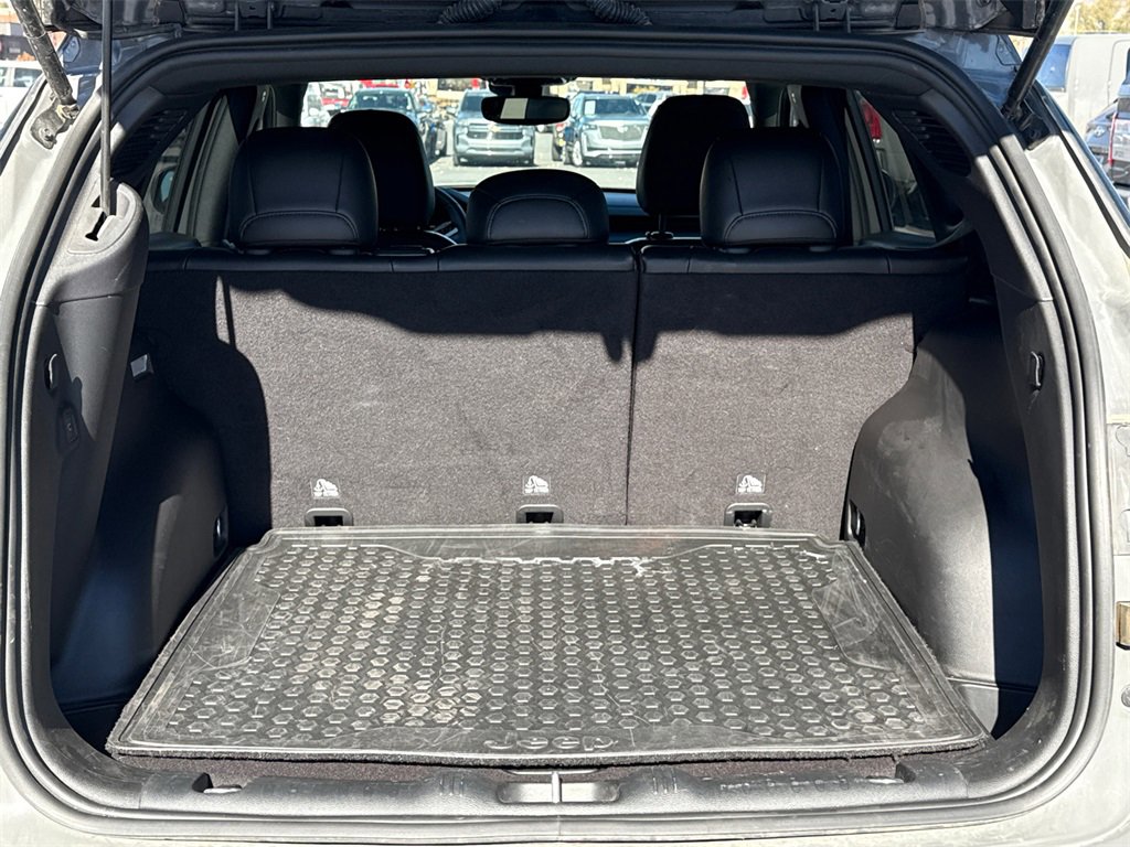 Used 2023 Jeep Compass Altitude w/ Convenience Group image 13