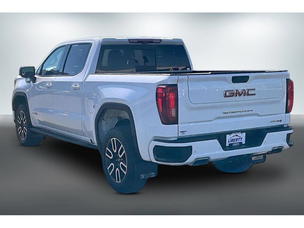 Used 2022 GMC Sierra 1500 AT4 w/ AT4 Premium Package AWD/4WD image 4