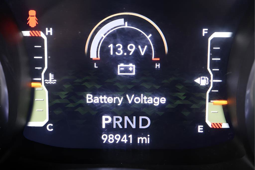 Used 2021 Jeep Wrangler Unlimited Sahara AWD/4WD image 16