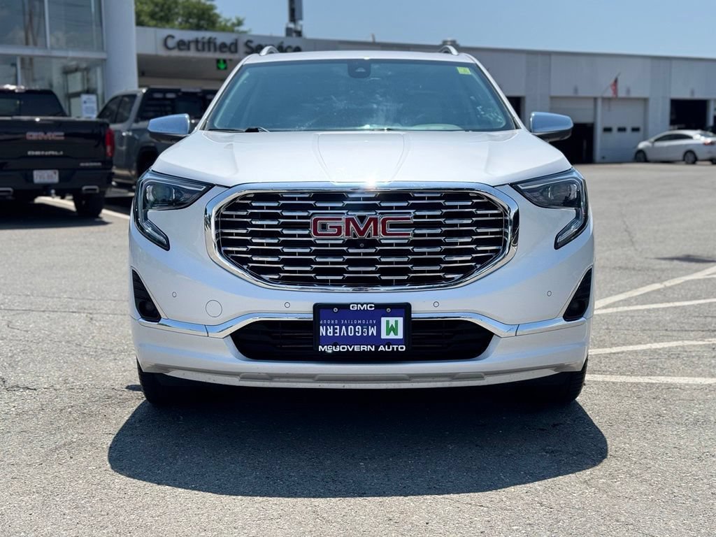 Used 2020 GMC Terrain Denali w/ Denali Premium Package AWD/4WD image 10
