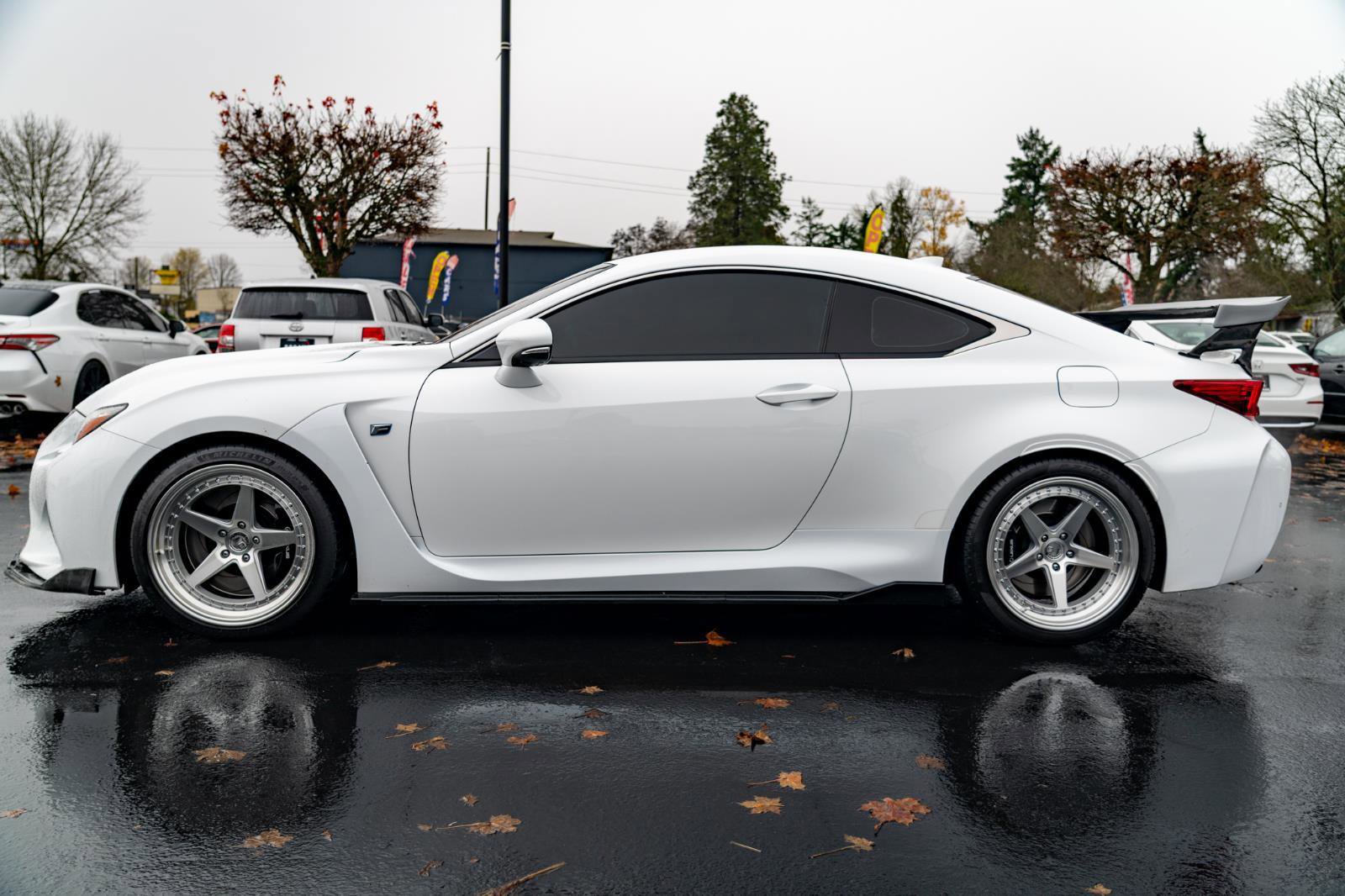 Used 2015 Lexus RC F w/ Premium Package RWD image 14